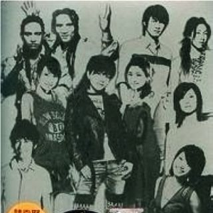 男人鸡鸡插入女人逼逼的视频
